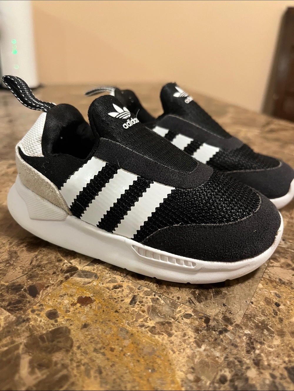 adidas Slip-On Toddler Sneakers Size 5.5K